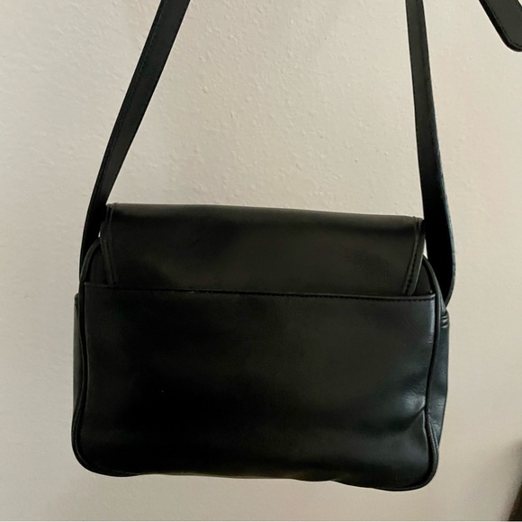 Esprit black crossbody Vegan! - Picture 8 of 9